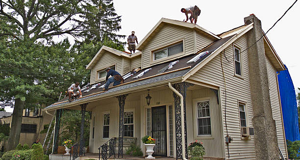 Quick and Trustworthy Emergency Roof Repair Services in Devine, TX